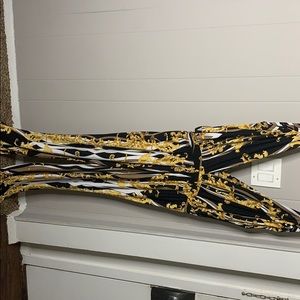 Fashionnova pattern jumpsuit